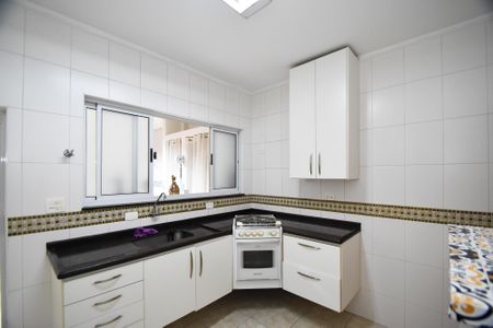 Casa para alugar com 150m², 3 quartos e 1 vagacozinha
