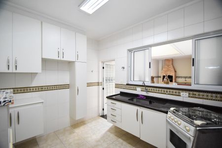 Casa para alugar com 150m², 3 quartos e 1 vagacozinha