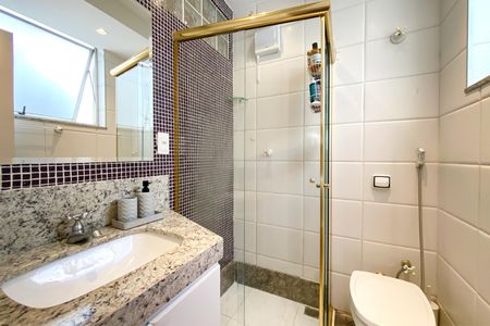 Apartamento à venda com 100m², 3 quartos e 1 vagaBanheiro da Suíte