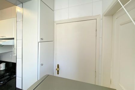 Apartamento à venda com 100m², 3 quartos e 1 vagaÁrea de Serviço