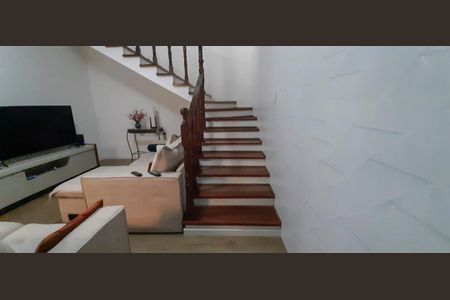 Casa à venda com 280m², 3 quartos e 2 vagasAcesso aos Quartos