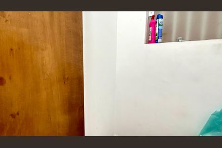 Casa à venda com 162m², 3 quartos e 2 vagasLavabo