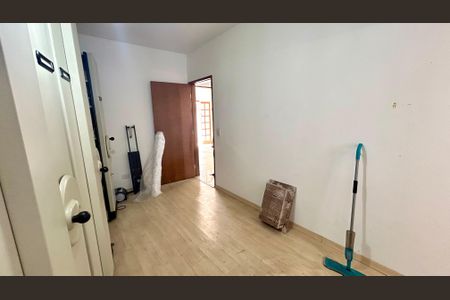 Casa à venda com 162m², 3 quartos e 2 vagasQuarto Suíte 2