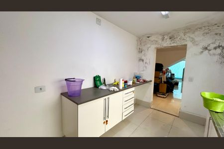 Casa à venda com 162m², 3 quartos e 2 vagasCozinha