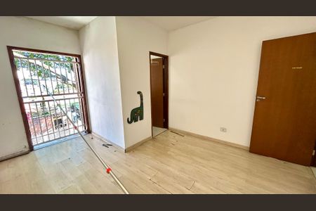 Casa à venda com 162m², 3 quartos e 2 vagasQuarto Suíte 1