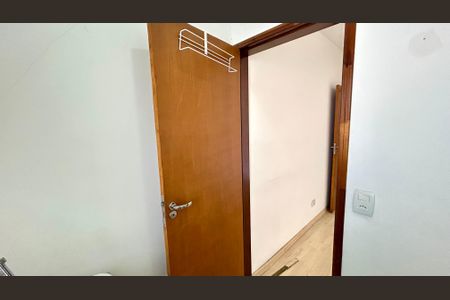 Casa à venda com 162m², 3 quartos e 2 vagasBanheiro da Suíte 1