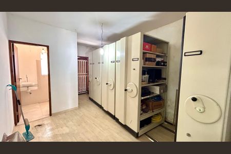 Casa à venda com 162m², 3 quartos e 2 vagasQuarto Suíte 2