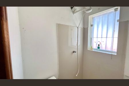 Casa à venda com 162m², 3 quartos e 2 vagasBanheiro da Suíte 1