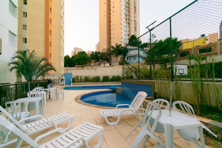 Apartamento à venda com 63m², 2 quartos e 1 vagaÁrea comum