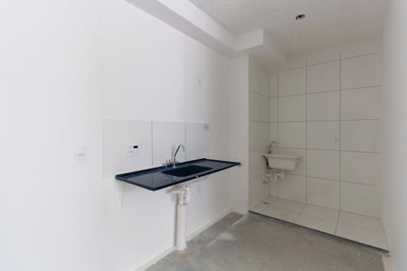 Cozinha de apartamento para alugar com 2 quartos, 35m² em Cidade São Mateus, São Paulo