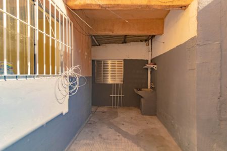 Casa para alugar com 60m², 1 quarto e 1 vaga