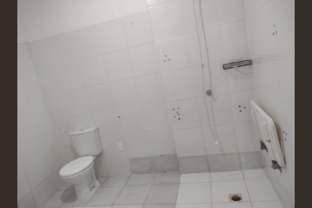 Banheiro de apartamento para alugar com 1 quarto, 42m² em Estância Velha, Canoas