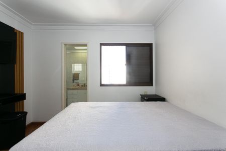 Apartamento à venda com 93m², 3 quartos e 2 vagasSuíte 1