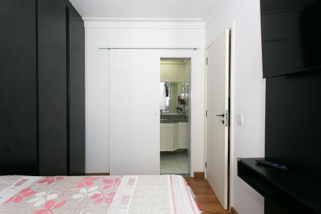Apartamento à venda com 93m², 3 quartos e 2 vagasSuíte 2