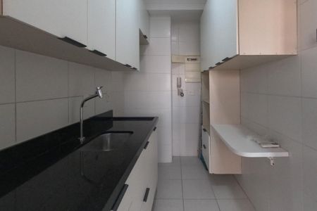 Apartamento para alugar com 67m², 2 quartos e 1 vagaCozinha