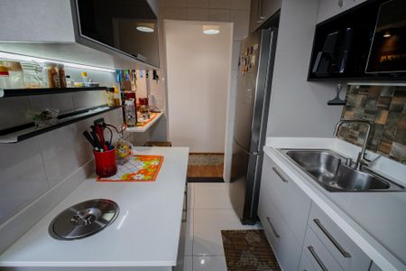 Apartamento à venda com 58m², 2 quartos e 1 vagaCozinha