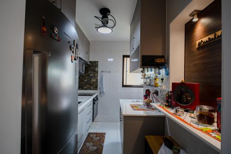 Apartamento à venda com 58m², 2 quartos e 1 vagaCozinha