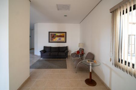 Apartamento à venda com 58m², 2 quartos e 1 vagaÁrea comum - Hall de Entrada