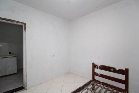 Sala/Quarto de casa para alugar com 1 quarto, 30m² em Vila Itaberaba, São Paulo