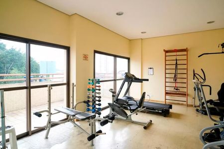 Apartamento à venda com 75m², 2 quartos e 1 vagaÁrea comum - Academia