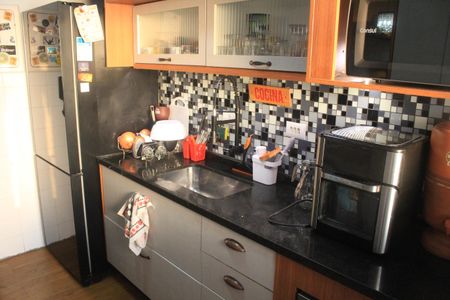 Apartamento à venda com 75m², 2 quartos e 1 vagaCozinha
