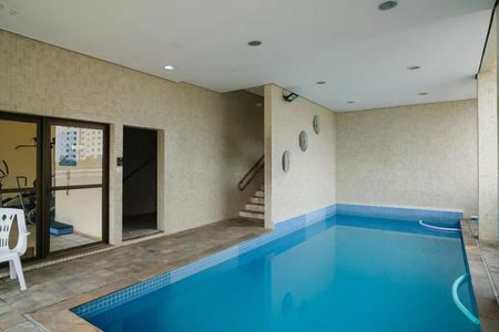 Apartamento à venda com 75m², 2 quartos e 1 vagaÁrea comum - Piscina