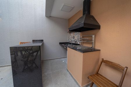 Apartamento para alugar com 28m², 2 quartos e sem vagaÁrea comum - Churrasqueira