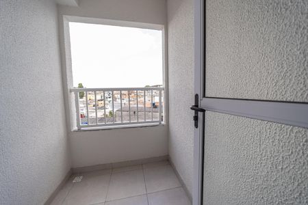 Apartamento para alugar com 28m², 2 quartos e sem vagaVaranda e Área de Serviço