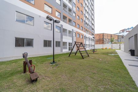 Apartamento para alugar com 28m², 2 quartos e sem vagaÁrea comum - Playground