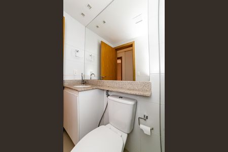 Apartamento à venda com 88m², 3 quartos e 2 vagas Apartamento à venda com 88m², 3 quartos e 2 vagasBanheiro Social