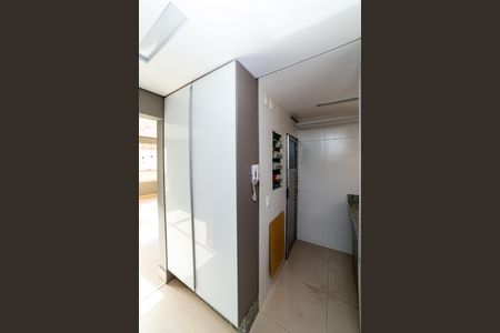 Cozinha de apartamento à venda com 3 quartos, 88m² em Buritis, Belo Horizonte