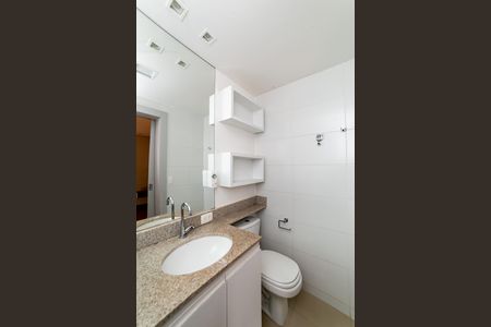 Apartamento à venda com 88m², 3 quartos e 2 vagas Apartamento à venda com 88m², 3 quartos e 2 vagasBanheiro da Suíte