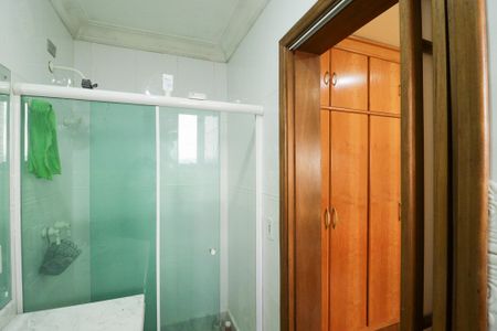 Apartamento à venda com 365m², 5 quartos e 4 vagasBanheiro da Suíte 3