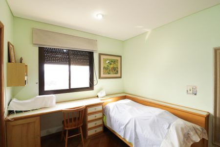 Apartamento à venda com 365m², 5 quartos e 4 vagasSuíte 2