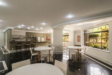 Apartamento à venda com 365m², 5 quartos e 4 vagasSalão de Festas