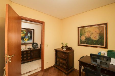 Apartamento à venda com 365m², 5 quartos e 4 vagasEscritório