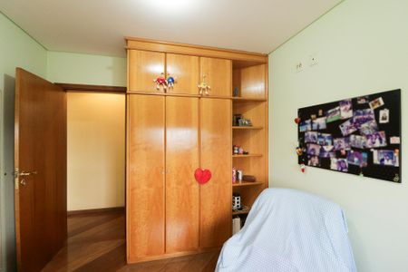 Apartamento à venda com 365m², 5 quartos e 4 vagasSuíte 2