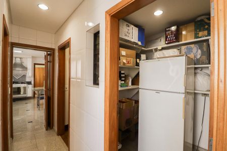 Apartamento à venda com 365m², 5 quartos e 4 vagasÁrea de Serviço