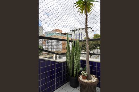 Apartamento à venda com 77m², 3 quartos e 2 vagas