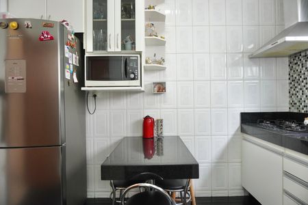 Apartamento à venda com 77m², 3 quartos e 2 vagas