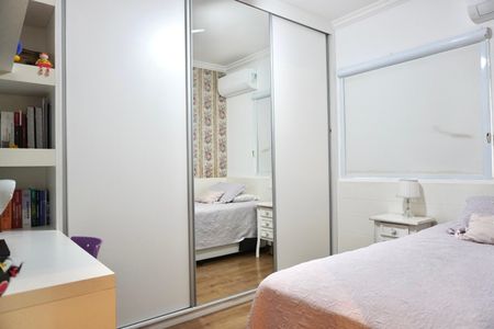 Apartamento à venda com 77m², 3 quartos e 2 vagas