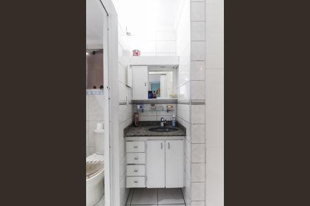 Apartamento à venda com 60m², 3 quartos e 1 vaga Apartamento à venda com 60m², 3 quartos e 1 vagaBanheiro