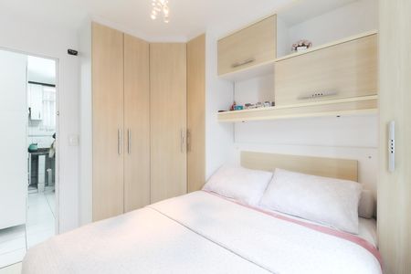 Apartamento à venda com 60m², 3 quartos e 1 vaga Apartamento à venda com 60m², 3 quartos e 1 vagaQuarto 2