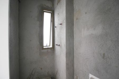 Apartamento à venda com 181m², 3 quartos e 3 vagasBanheiro da Suíte 2