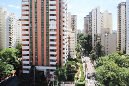 Apartamento à venda com 262m², 3 quartos e 3 vagasVista