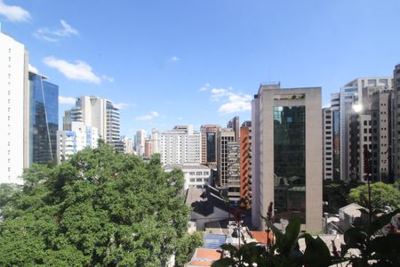 Apartamento à venda com 3 quartos, 262m² em Itaim Bibi, São Paulo