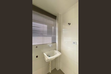 Apartamento para alugar com 37m², 2 quartos e 1 vaga Apartamento para alugar com 37m², 2 quartos e 1 vagaÁrea de Serviço