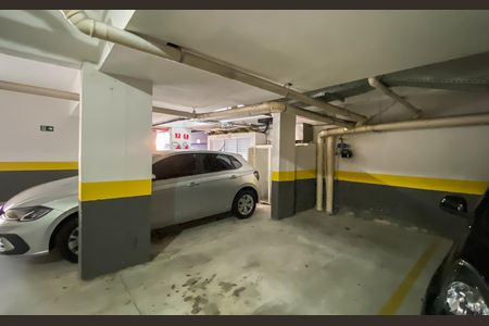 Apartamento para alugar com 37m², 2 quartos e 1 vaga Apartamento para alugar com 37m², 2 quartos e 1 vagaGaragem