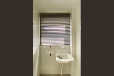 Apartamento para alugar com 37m², 2 quartos e 1 vaga Apartamento para alugar com 37m², 2 quartos e 1 vagaÁrea de Serviço