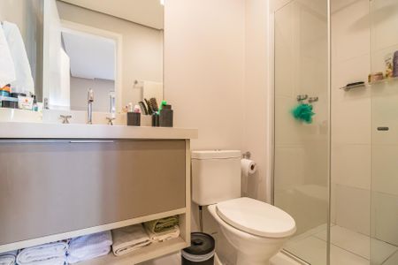 Apartamento à venda com 92m², 2 quartos e 2 vagasBanheiro da Suíte 1